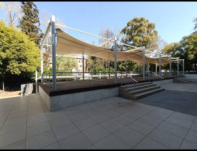 BUSINESS PROPERTY TO RENT IN WIERDA VALLEY